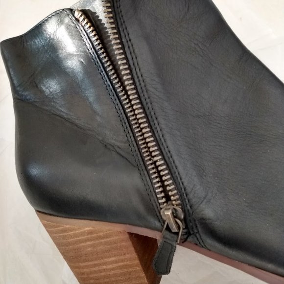 Crown Vintage Leather Bootie - Picture 6 of 13